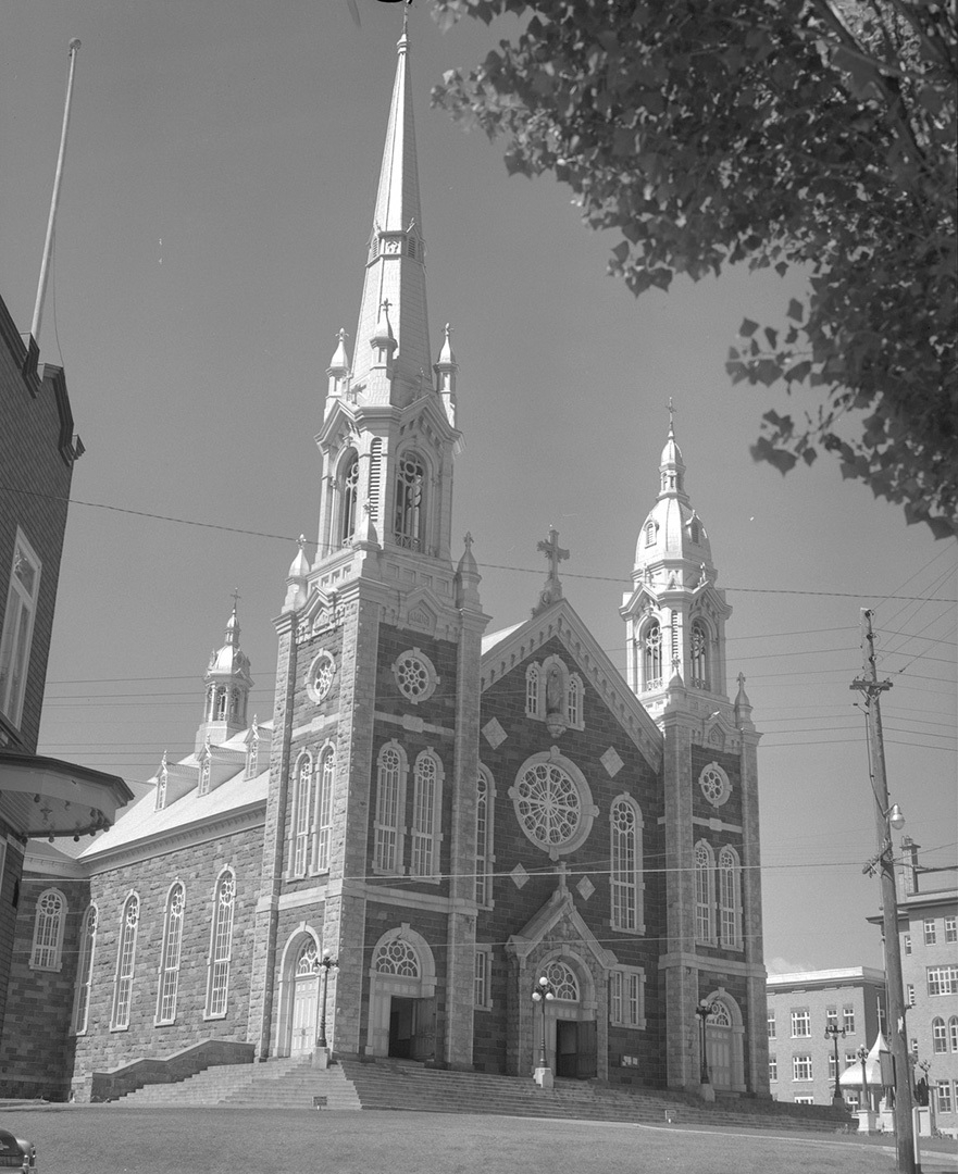 Eglise Baie Saint Paul en 1954 R