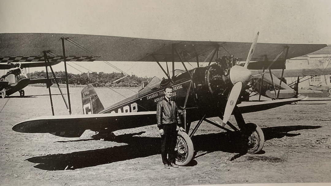 6 St Aime des Lacs Romeo Vachon et son avion