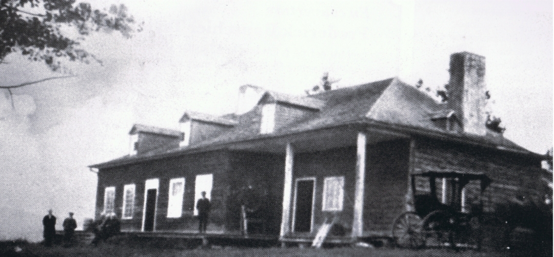 3 Cap a L Aigle Manoir Fraser vera1900