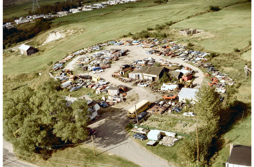 7 La Malbaie Garage J Louis Bergeron