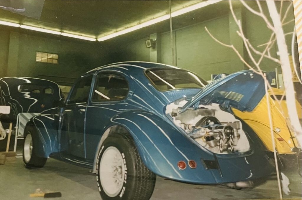 La coccinelle 1973 de Yves quil avait expose lors du Salon de lauto sport a Quebec en 1987