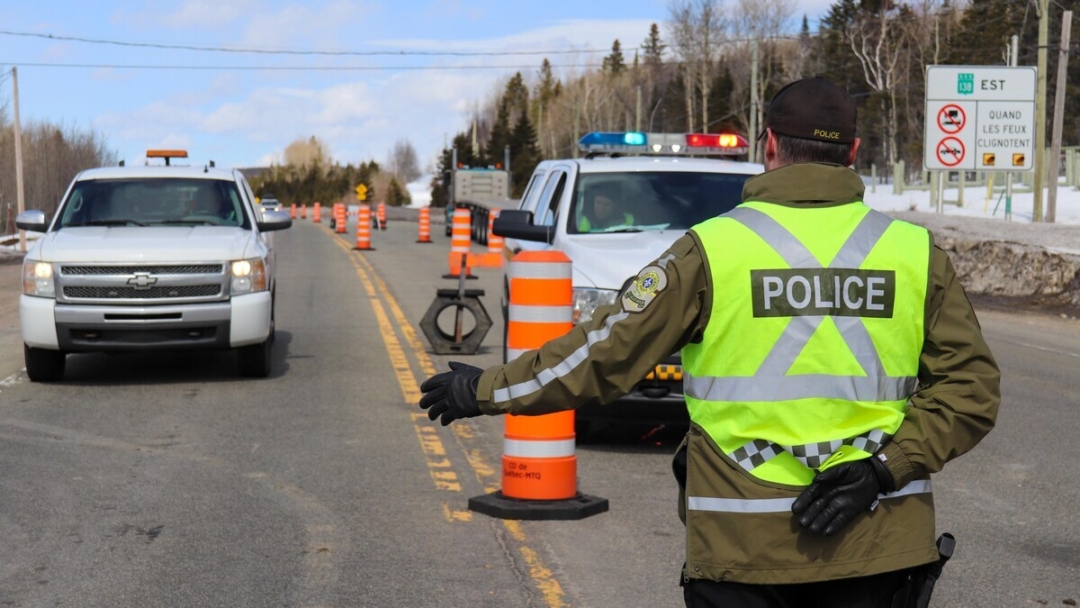 Barrage policier charlevoix Radio Canada