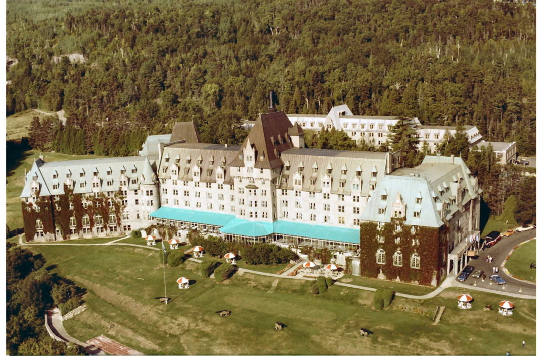 Ok2 P au Pic Manoir Richelieu en 1983 Photo J Marie Cosette