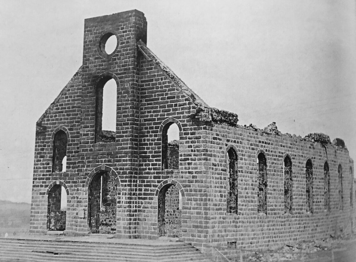 Les restes de l'église de St-Hilarion