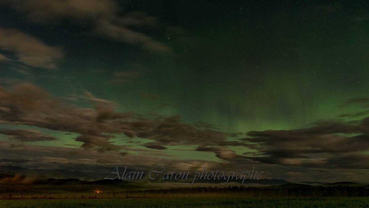 Nos belles aurores boréales dans le ciel de Charlevoix ! Photo Alain Caron