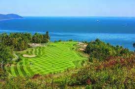 Source Golf du Fairmont Le Manoir Richelieu au 19 ca