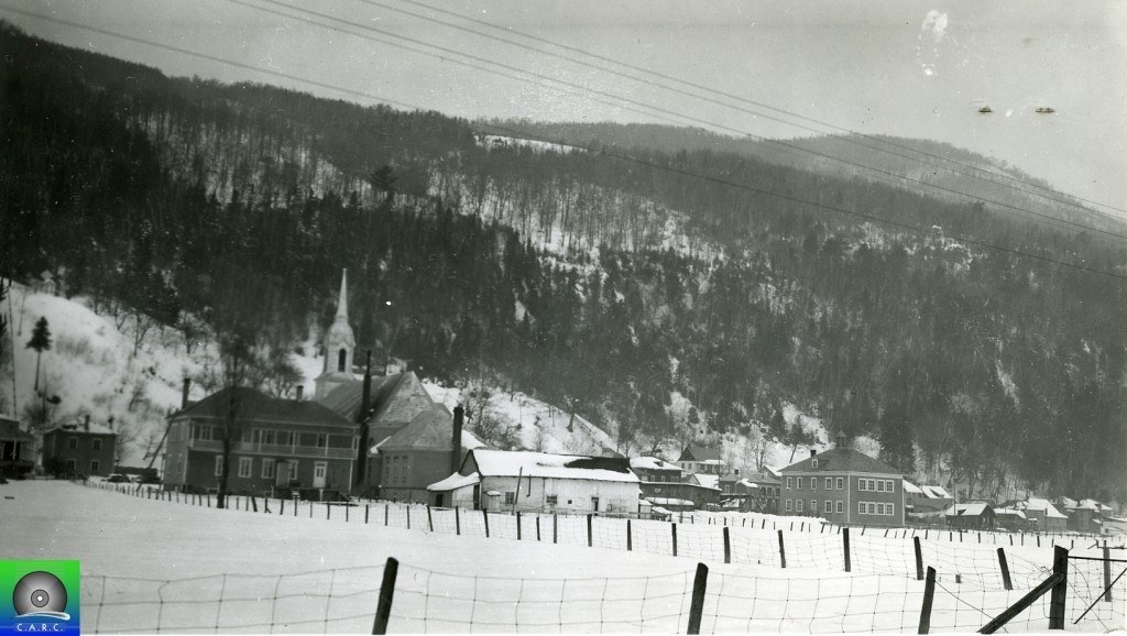 Voici Petite-Rivière-St-François sous la neige en 1941