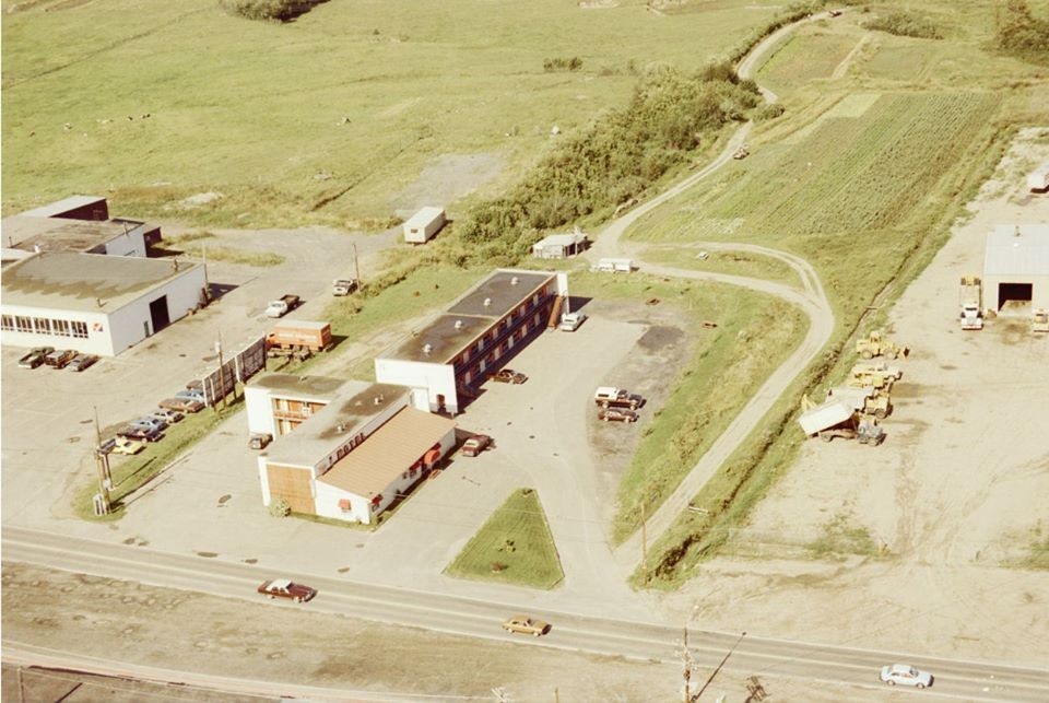 0k6 La Malbaie Motel chez Pierre en 1983 Photo J Marie Cosette
