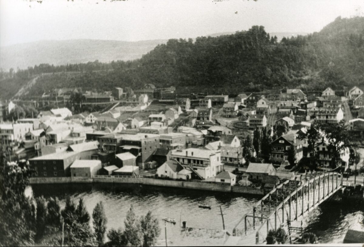 Photo souvenir, La Malbaie (vers 1940)